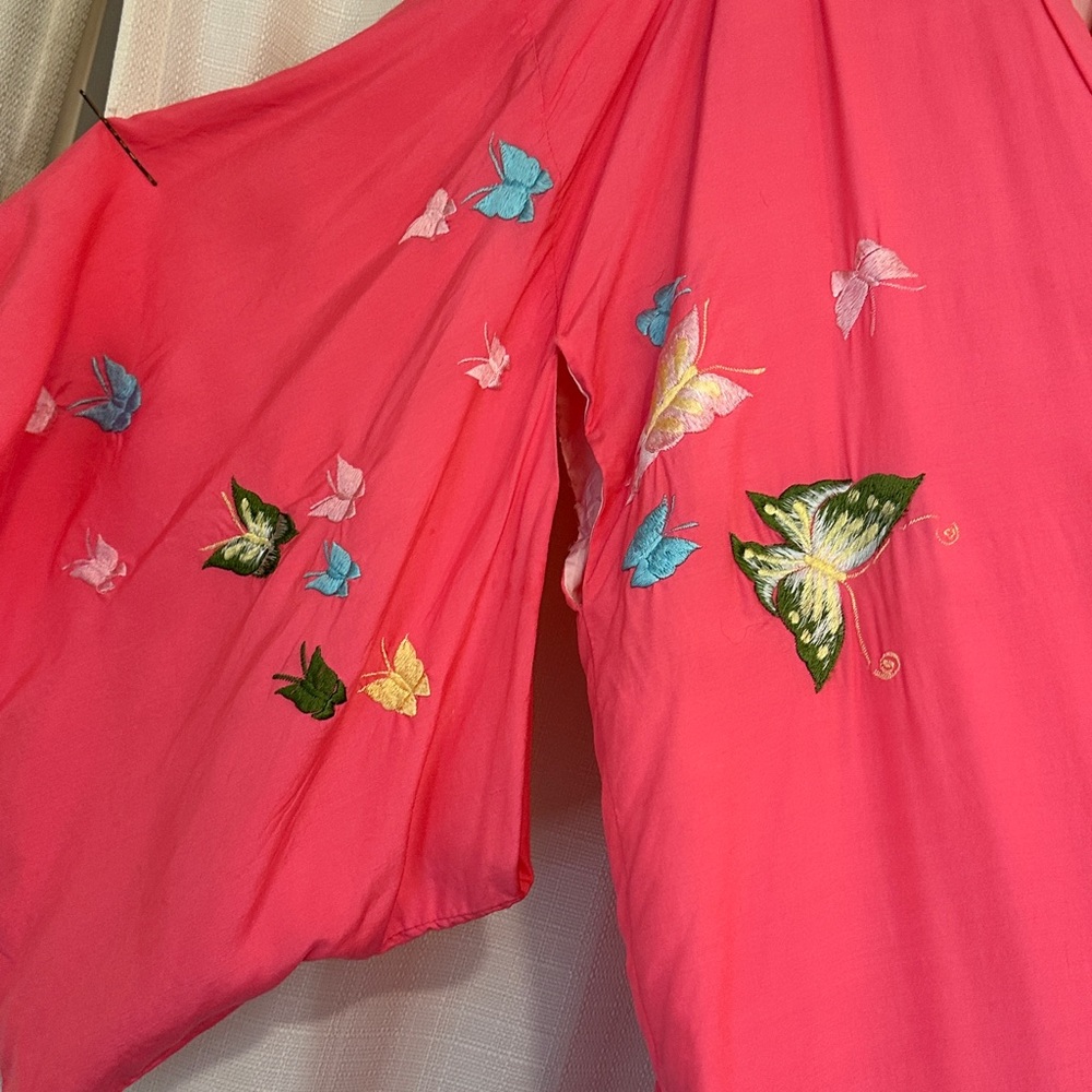 Vintage Japanese Silk Kimono Embroidered Butterflies - Picture 6 of 12